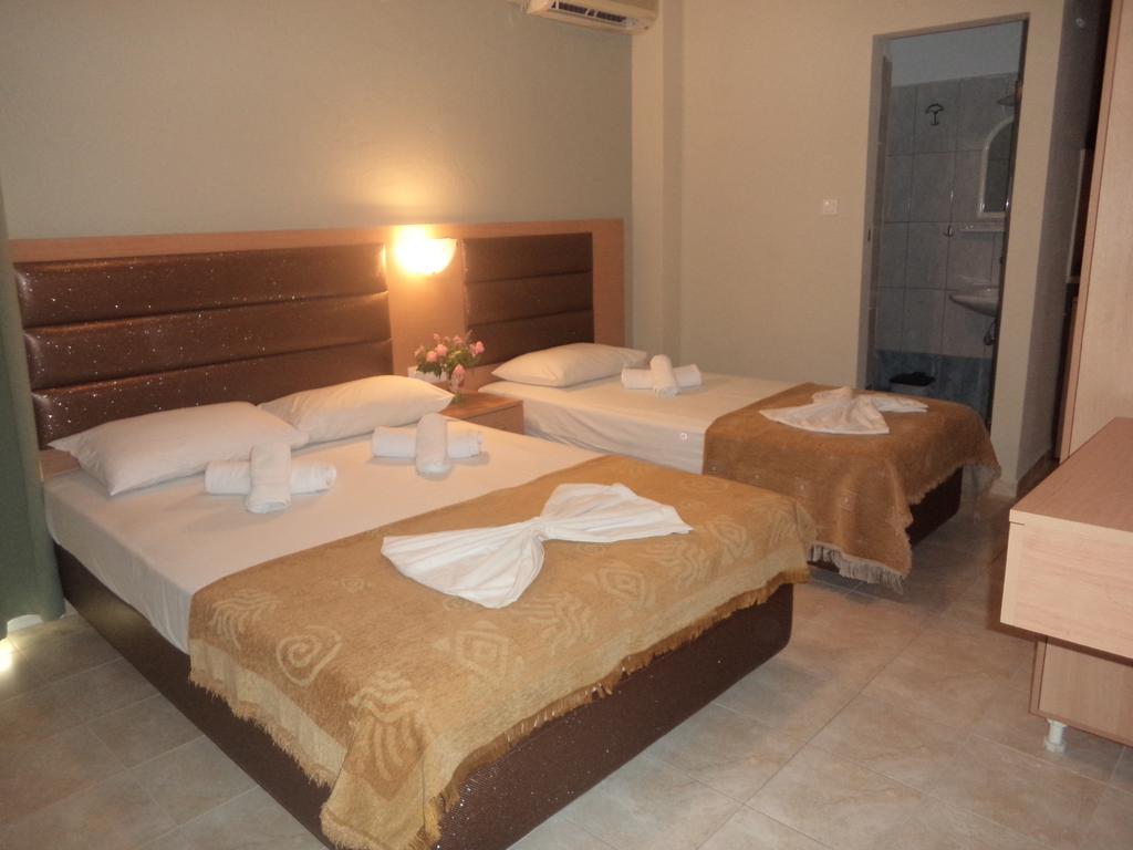 Hotel Dioni Paralia Katerinis Bilik gambar
