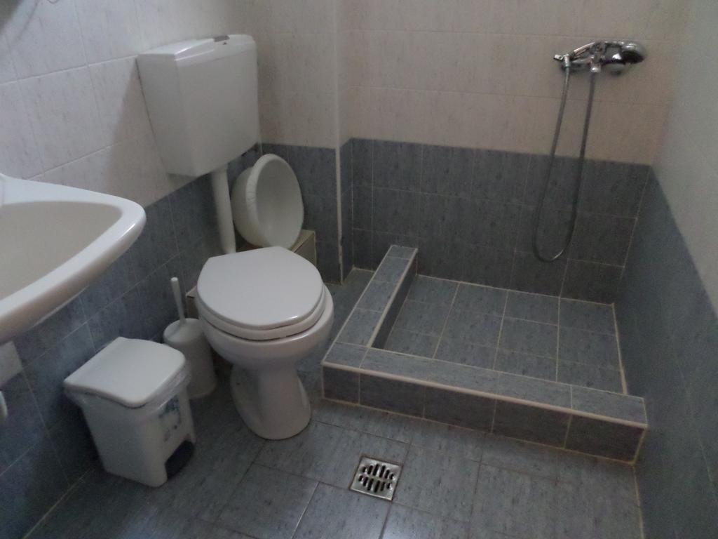 Hotel Dioni Paralia Katerinis Bilik gambar