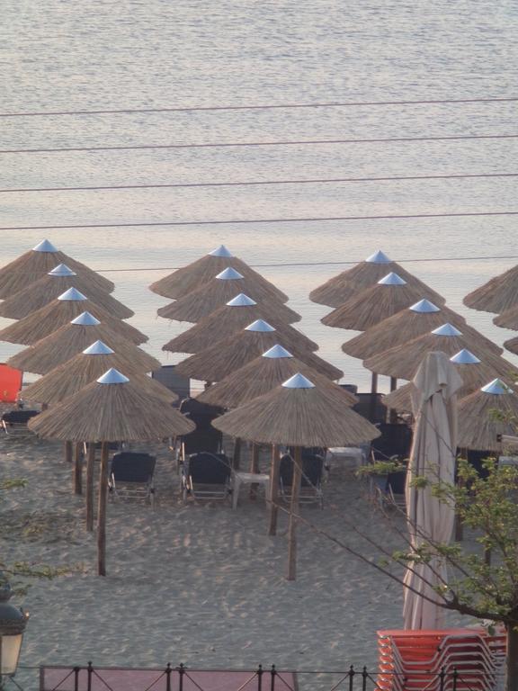 Hotel Dioni Paralia Katerinis Luaran gambar