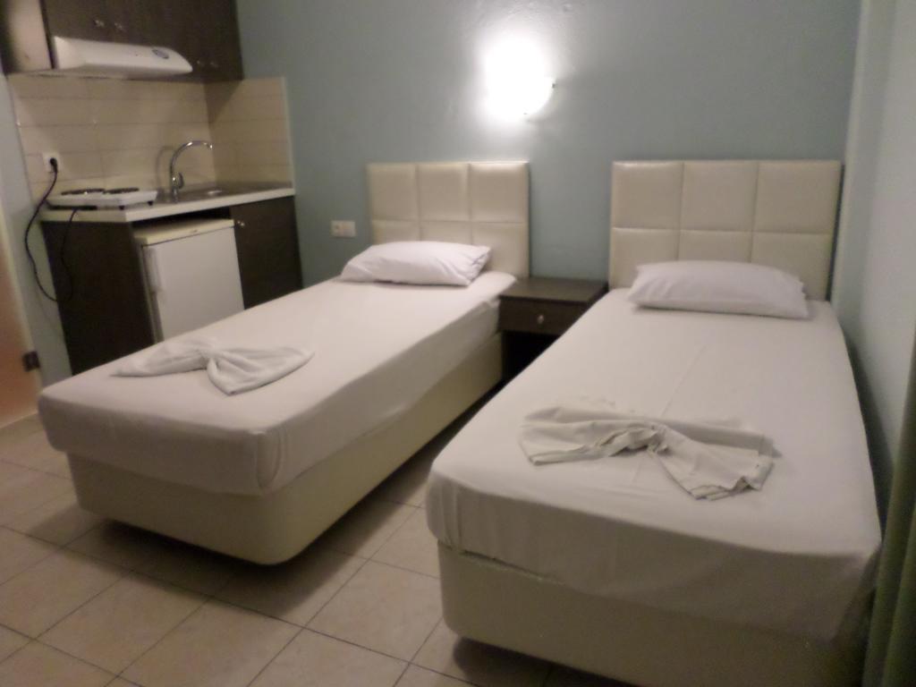 Hotel Dioni Paralia Katerinis Bilik gambar