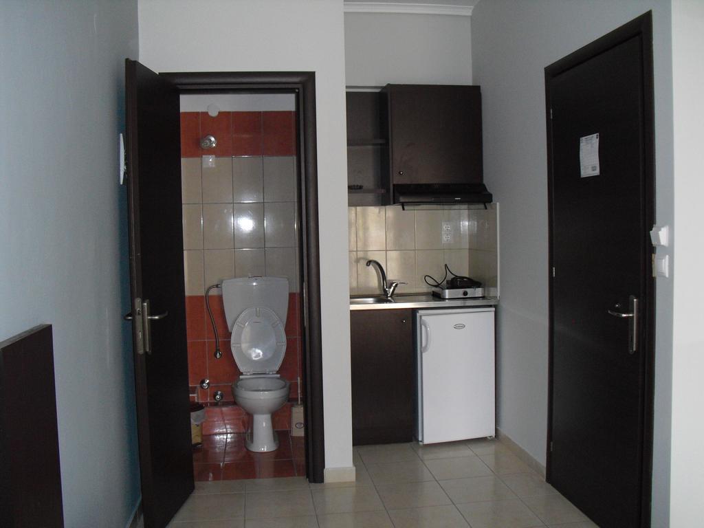 Hotel Dioni Paralia Katerinis Bilik gambar