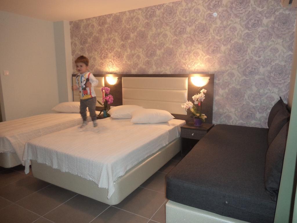 Hotel Dioni Paralia Katerinis Bilik gambar